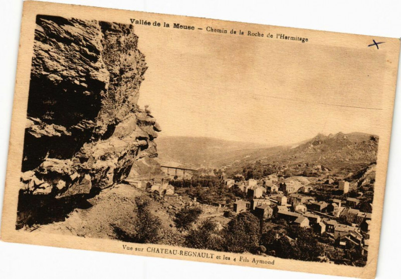 Carte postale ancienne Vallée de la Meuse - Chemin de la Roche de l'Hermitage
