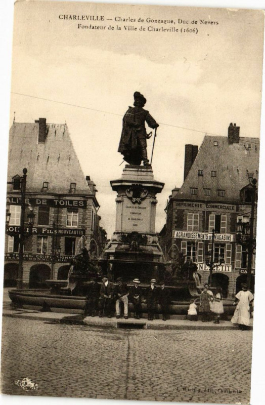 Carte postale ancienne Charleville Charles de Gonzague,Duc de Nevers Fondateur de la Ville