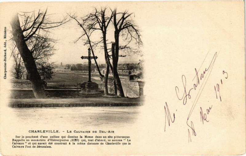 Carte postale ancienne Charleville - La Calvaire de Bel-Air à Aire