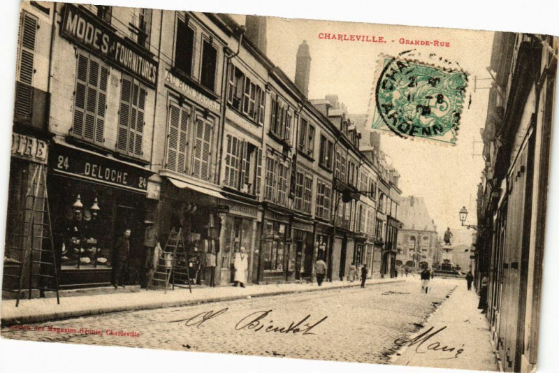Carte postale ancienne Charleville - Grande-Rue