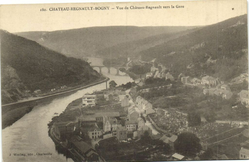 Carte postale ancienne Chateau-Regnault-Bogny