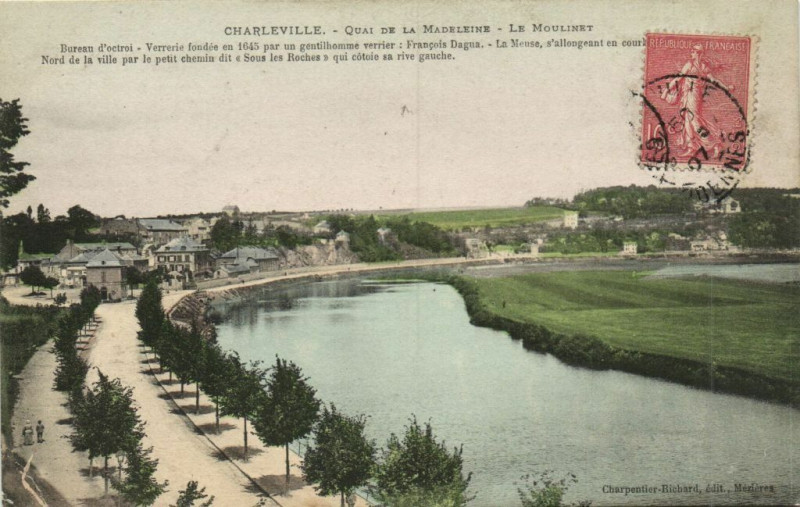 Carte postale ancienne Charleville - Quai de la Madeleine - Le Moulinet