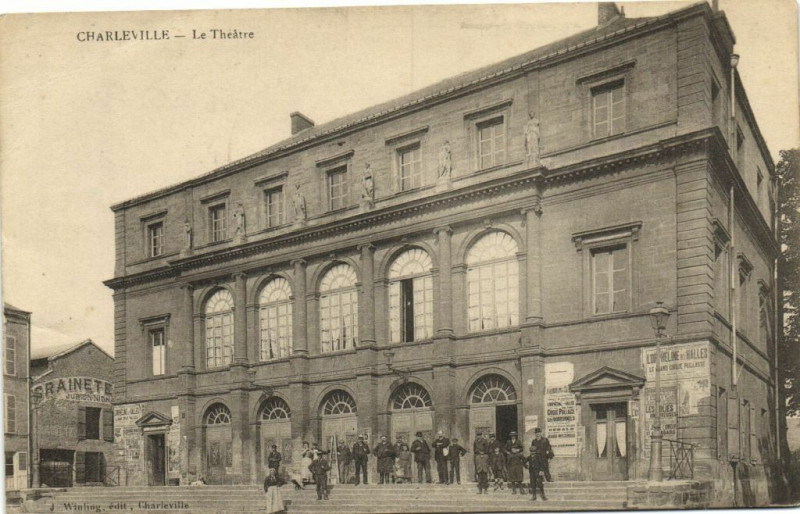 Carte postale ancienne Charleville - Le Théatre
