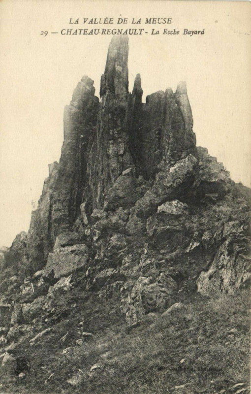 Carte postale ancienne Vallée de la Meuse - Chateau-Regnault - La Roche Bayard