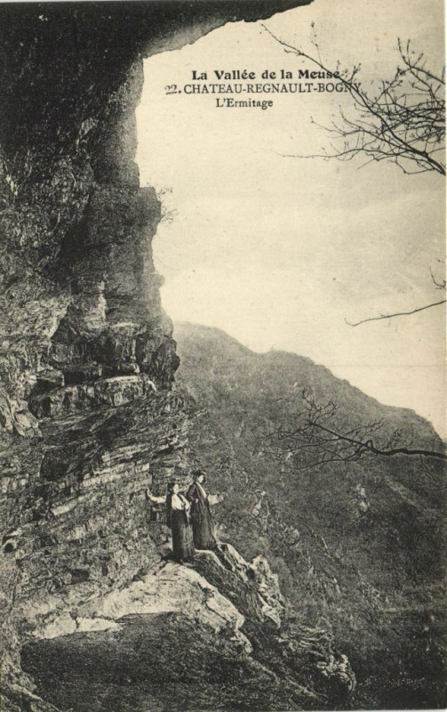 Carte postale ancienne La Vallée de la Meuse Chateau-Regnault-Bogny l'Ermitage