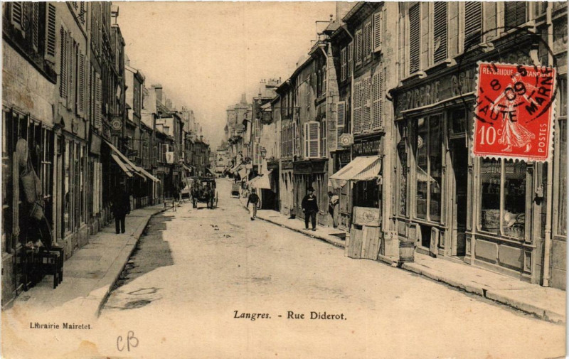 Carte postale ancienne Langres Rue Diderot à Langres