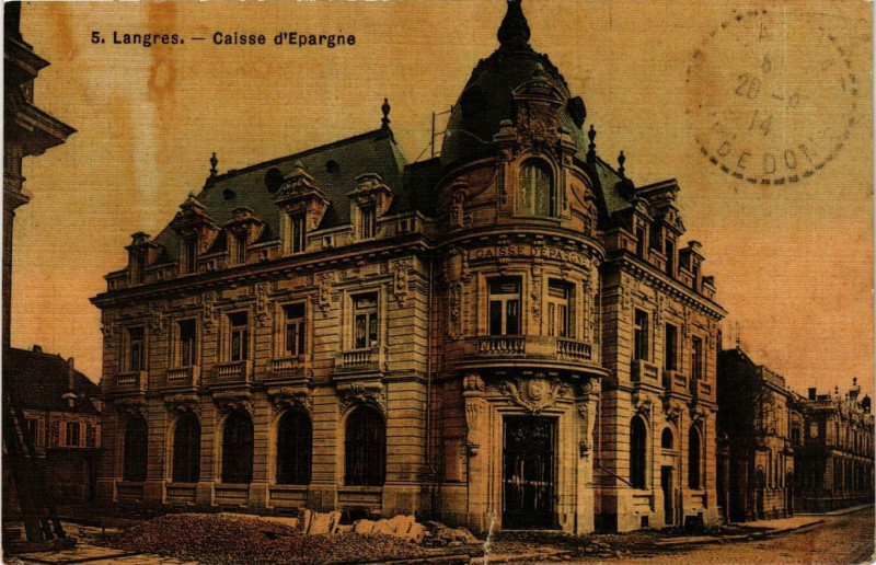 Carte postale ancienne Langres Caisse d'Epargne à Langres