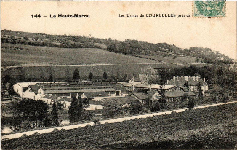 Carte postale ancienne La Haute-Marne Les Usines de Courcelles pres de
