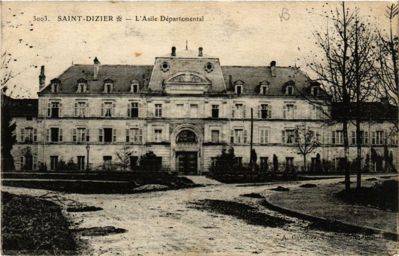 Carte postale ancienne Saint-Dizier L'Asile Departemental à Saint-Dizier