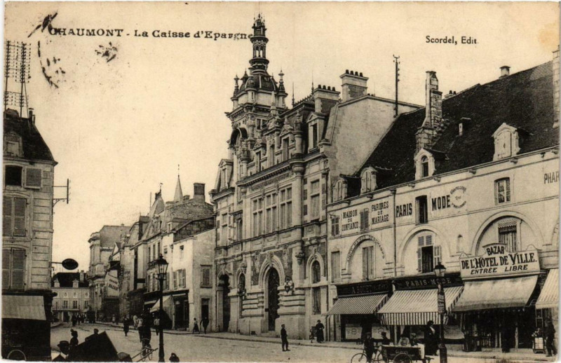 Carte postale ancienne Chaumont La Caisse d'Epargne à Chaumont