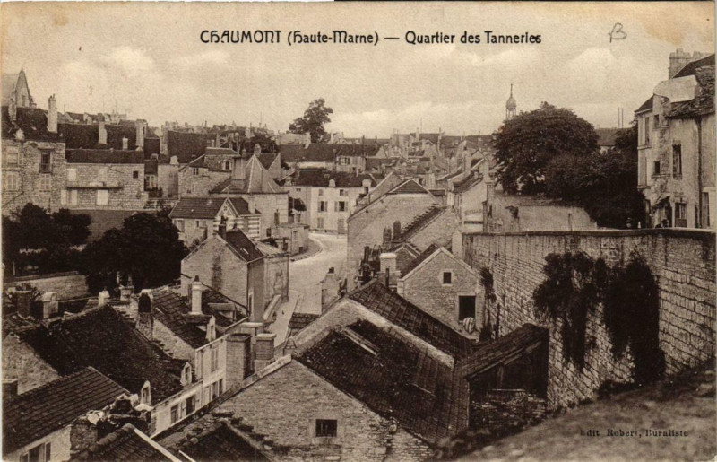 Carte postale ancienne Chaumont Quartier des Tanneries à Chaumont