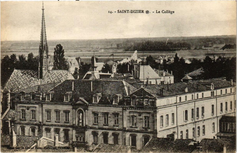 Carte postale ancienne Saint-Dizier Le College à Saint-Dizier