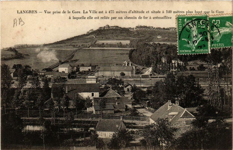 Carte postale ancienne Langres Vue prise de la Gare à Langres