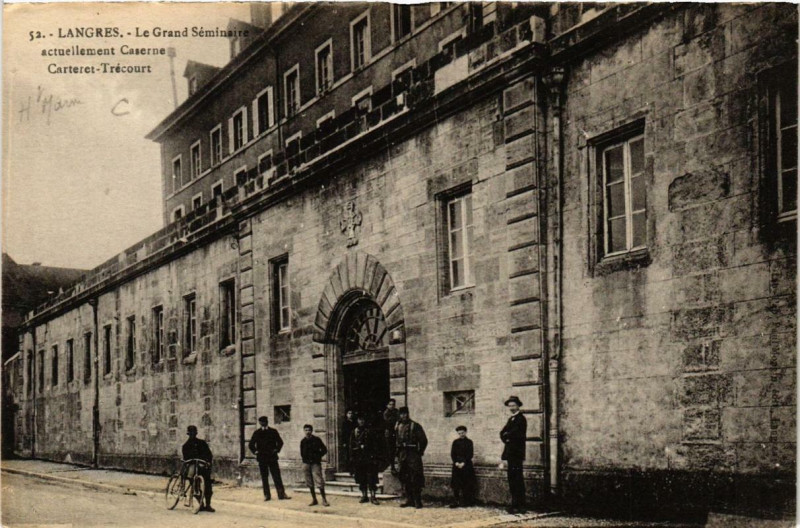 Carte postale ancienne Langres Le grand Seminaire à Langres