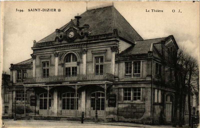 Carte postale ancienne Saint-Dizier Le Théatre à Saint-Dizier