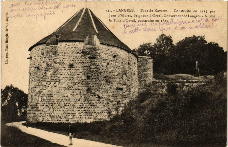 Carte postale ancienne Langres Tour de Navarre à Langres