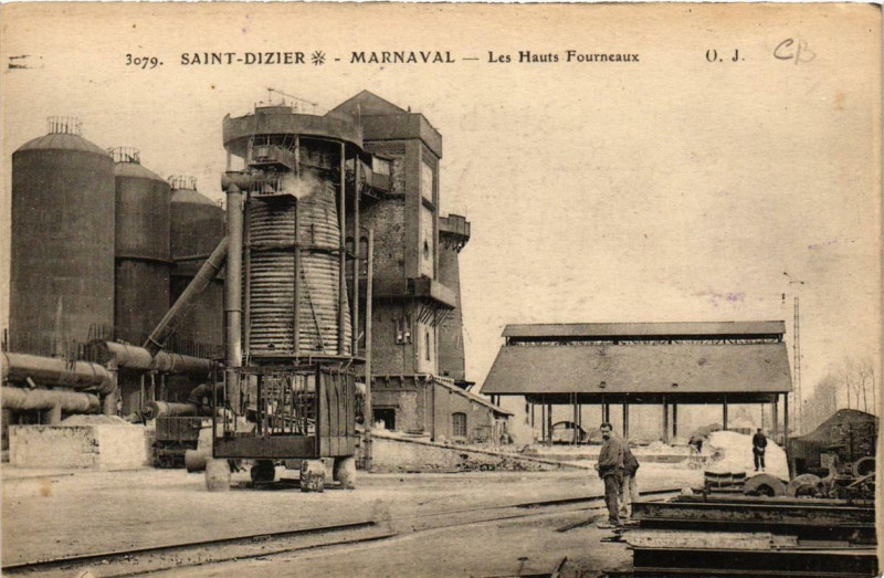 Carte postale ancienne Saint-Dizier Marnaval - Les Hauts Fourneaux à Saint-Dizier