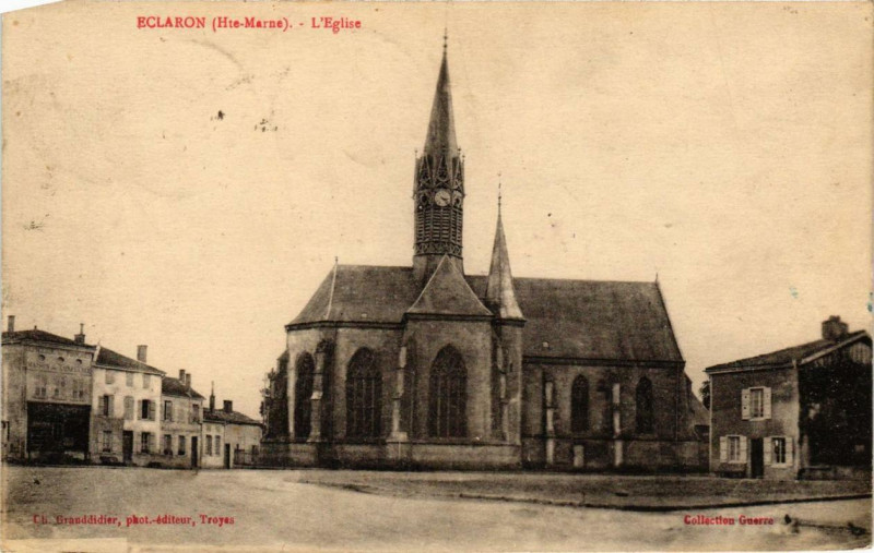 Carte postale ancienne Eclaron Eglise