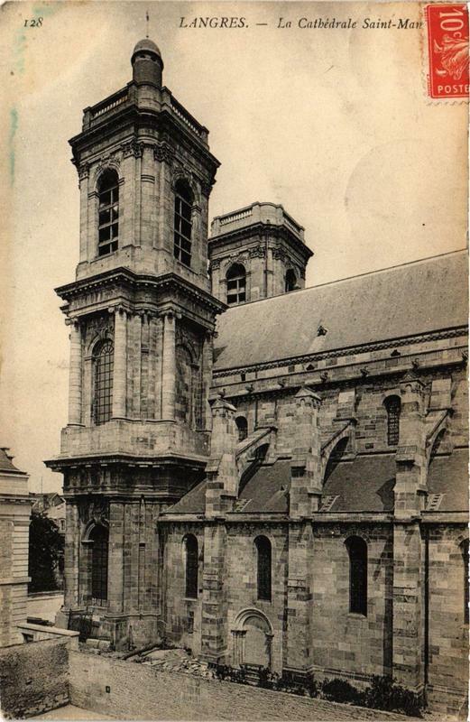 Carte postale ancienne Langres La Cathédrale Saint-Mammes à Langres