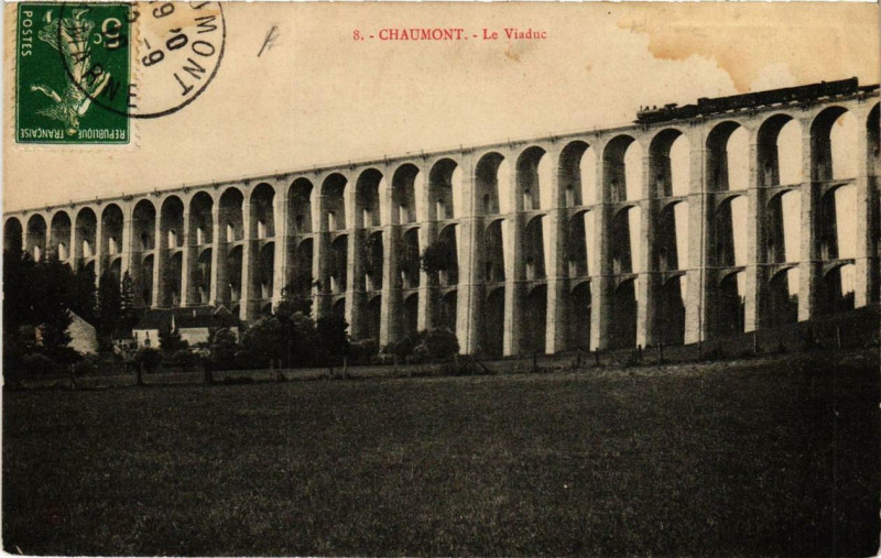 Carte postale ancienne Chaumont Le Viaduc à Chaumont