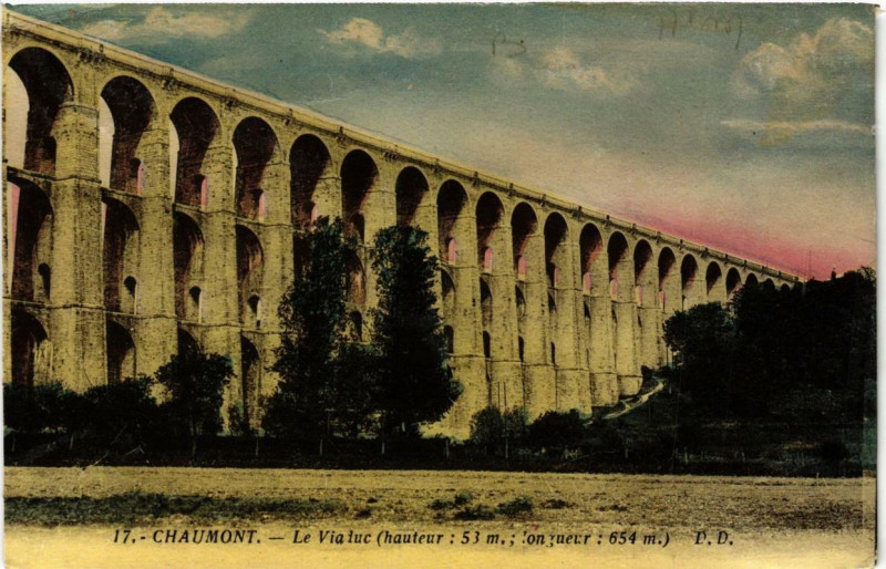 Carte postale ancienne Chaumont Le Viaduc à Chaumont