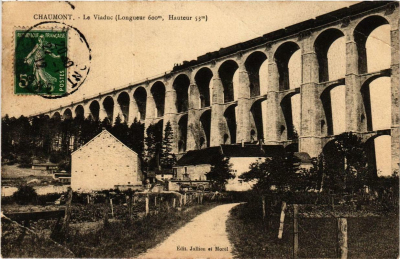 Carte postale ancienne Chaumont Le Viaduc à Chaumont