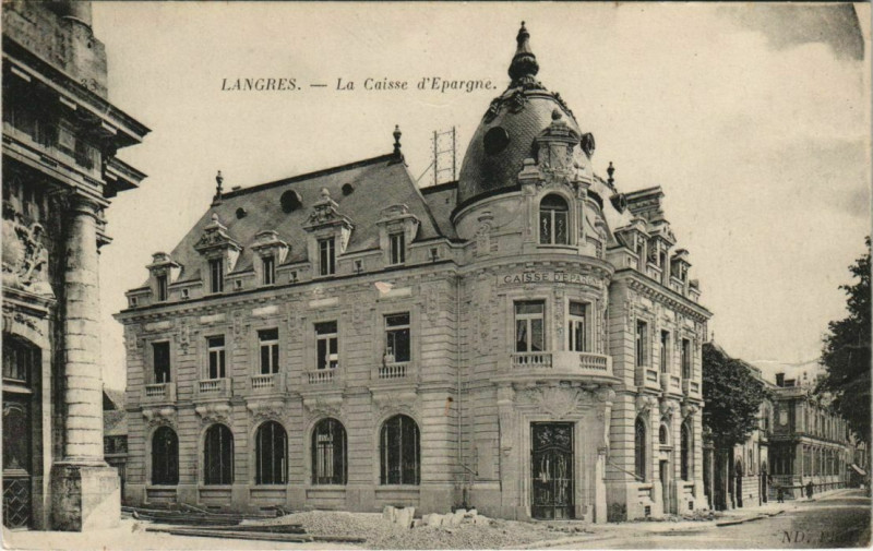 Carte postale ancienne Langres La Caisse à Langres