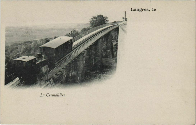 Carte postale ancienne Langres La Crémaillére à Langres