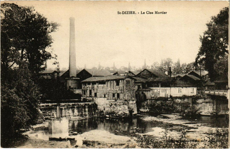 Carte postale ancienne Saint-Dizier - Le Clos Mortier à Saint-Dizier