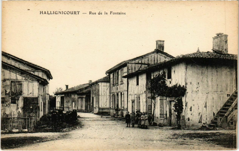 Carte postale ancienne Hallignicourt - Rue de la Fontaine à Hallignicourt