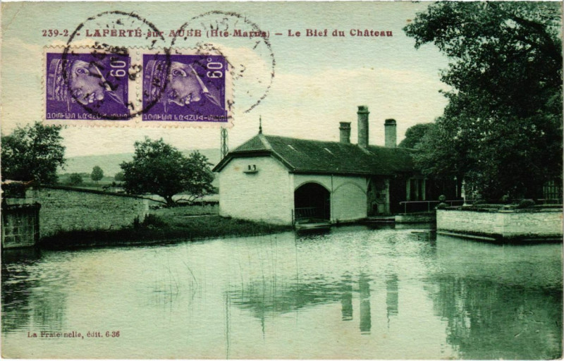 Carte postale ancienne Laperte-sur-Aube - Le Bief du Chateau