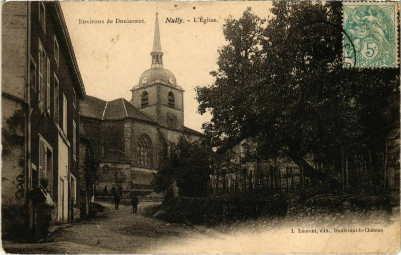Carte postale ancienne Nully - L'Eglise à Nully