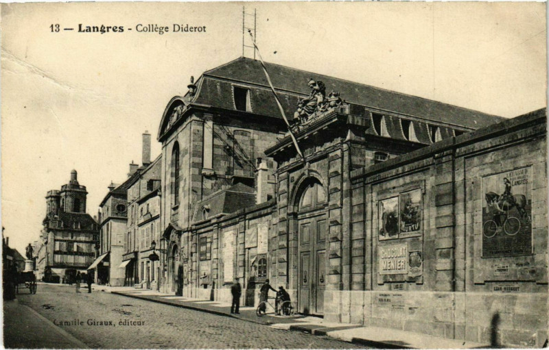 Carte postale ancienne Langres - College Diderot à Langres
