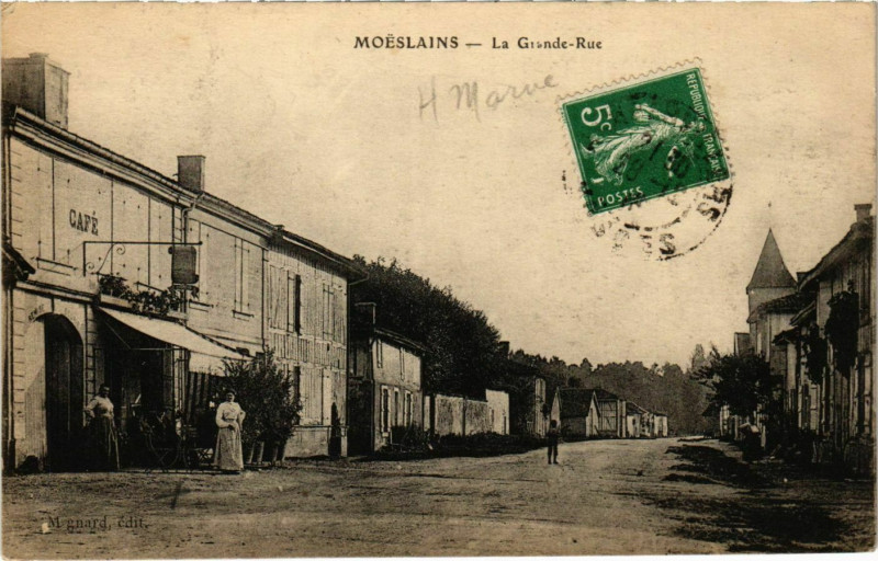 Carte postale ancienne Moeslains - La Grand Rue à Moëslains