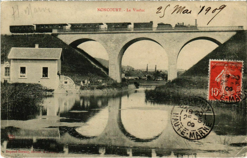 Carte postale ancienne Noncourt - Le Viaduc