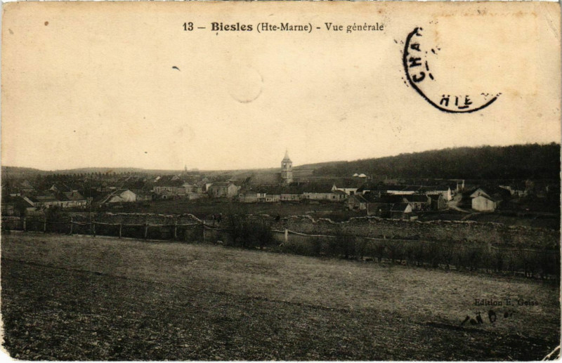 Carte postale ancienne Biesles - Vue générale à Biesles