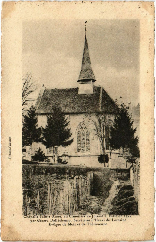 Carte postale ancienne Chapelle Sainte-Anne au Cimetiere de Joinville à Joinville