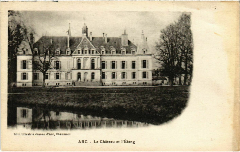 Carte postale ancienne Arc - Le Chateau et l'Etang