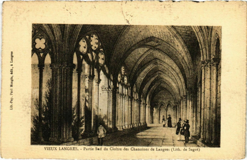 Carte postale ancienne Langres - Partie Sud du Cloitre à Langres
