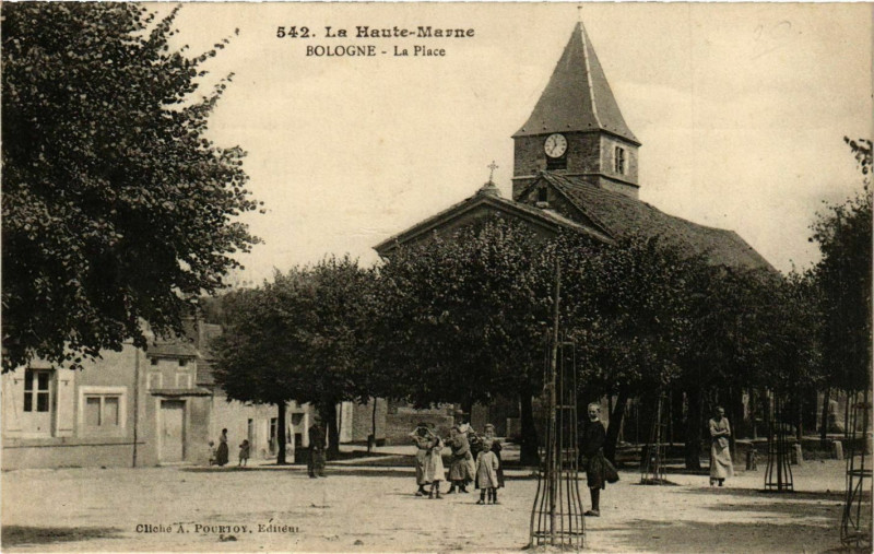 Carte postale ancienne Bologne La Place à Bologne
