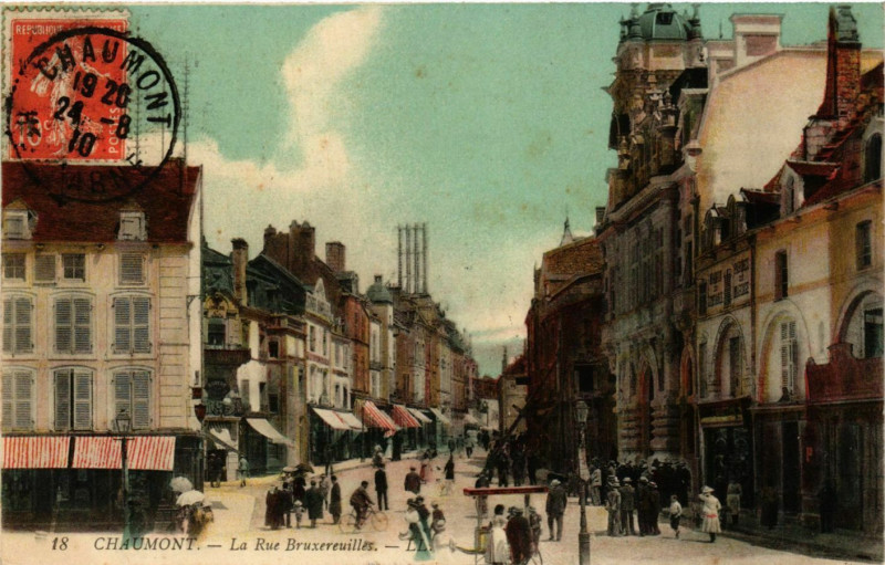 Carte postale ancienne Chaumont Rue Bruxereuilles à Chaumont
