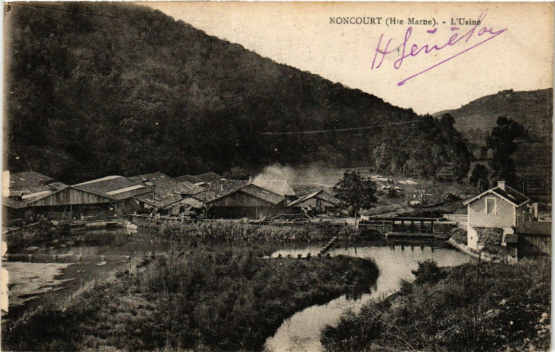 Carte postale ancienne Noncourt - L'usine