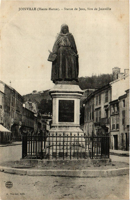 Carte postale ancienne Joinville - Statue de Jean - Sire de Joinville à Joinville