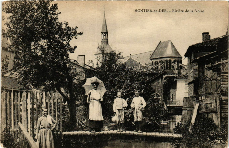 Carte postale ancienne Montier en Der - Riviere de la Voire