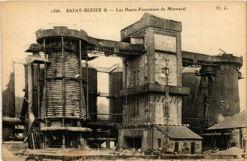 Carte postale ancienne Saint-Dizier - Les Hauts Fourneaux de Marnaval à Saint-Dizier