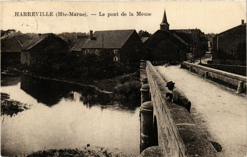 Carte postale ancienne Harreville - Le Pont de la Meuse