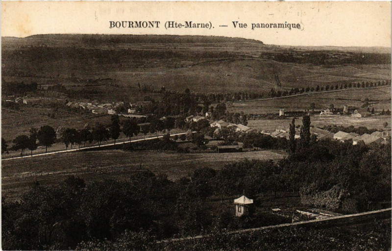 Carte postale ancienne Bourmont - Vue panoramique