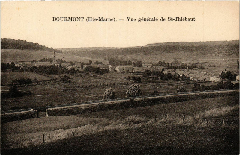 Carte postale ancienne Bourmont - Vue generale de Saint-Thiebaut