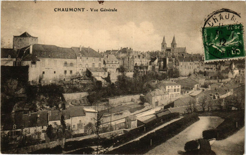Carte postale ancienne Chaumont - Le Cháteau à Chaumont