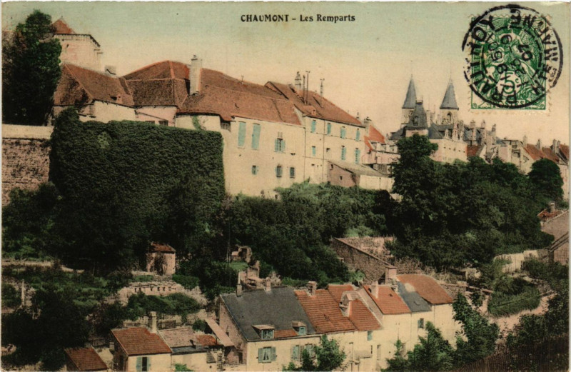 Carte postale ancienne Chaumont - Les Remparts à Chaumont